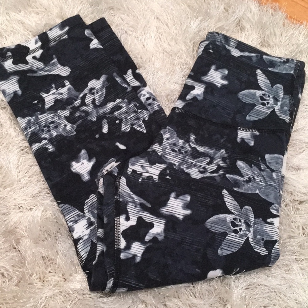 Old Navy Active High Waisted Leggings